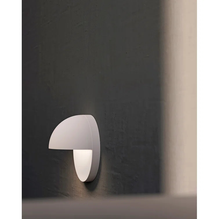 Inside-Out Aluminum LED Flush Mounted Sconce