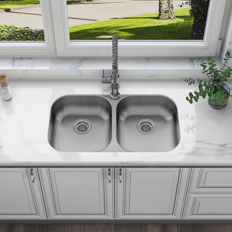 Sinber 32" x 18" Undermount Double Bowl Kitchen Sink with 18 Gauge 304 Stainless Steel Satin Finish