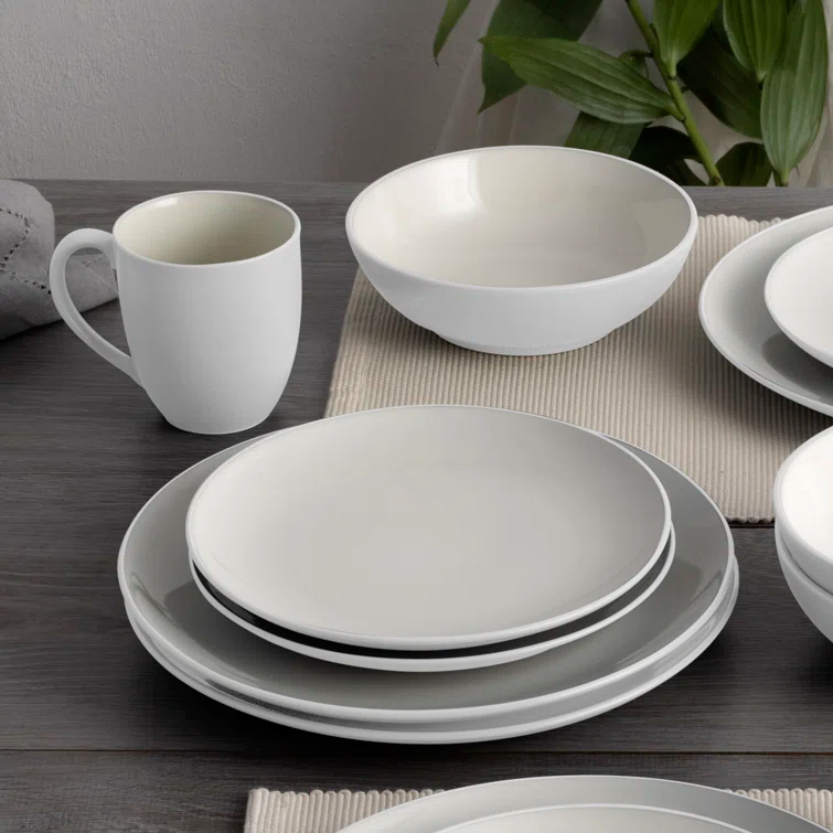 Noritake Colorwave Coupe Dinner Plates, 10-1/2"