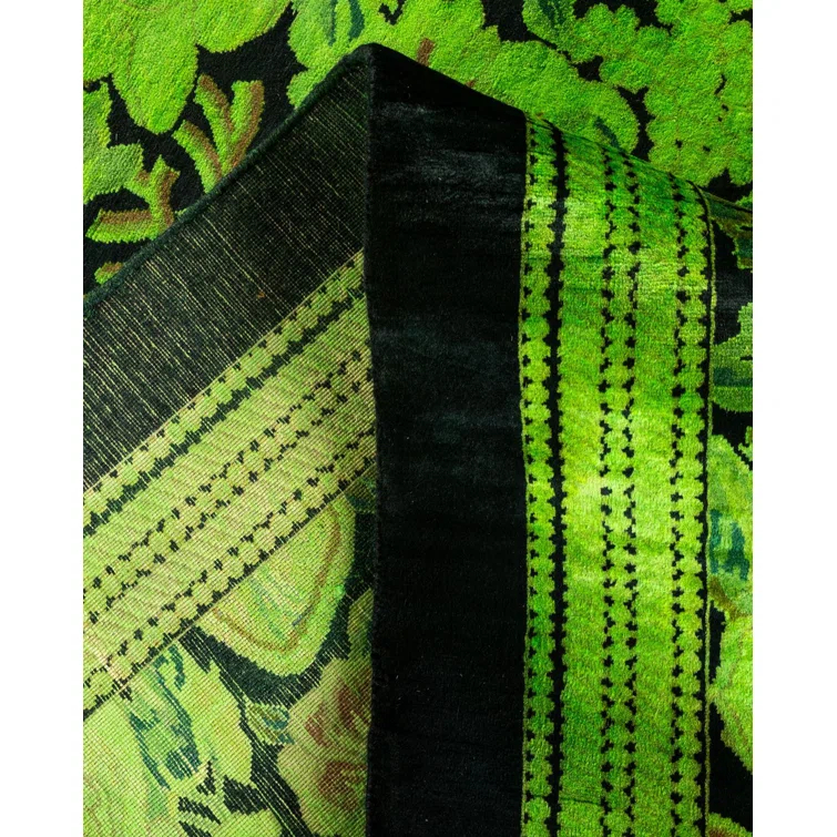 Hand-Knotted Green Wool Floral Motif Area Rug with Fringe