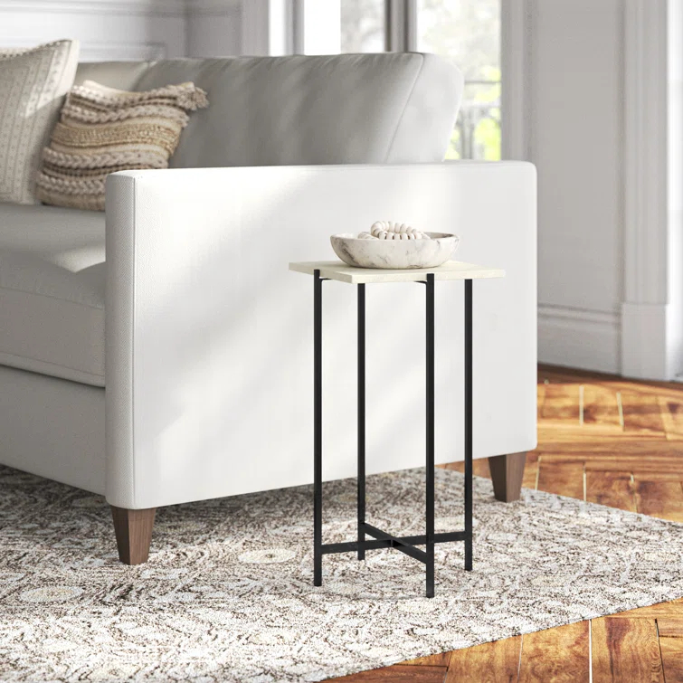 Lia End Table
