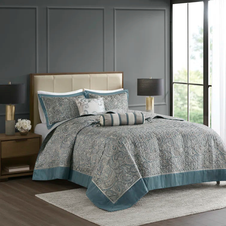 Madison Park Aubrey 5 Piece Jacquard Bedspread Set with Throw Pillows