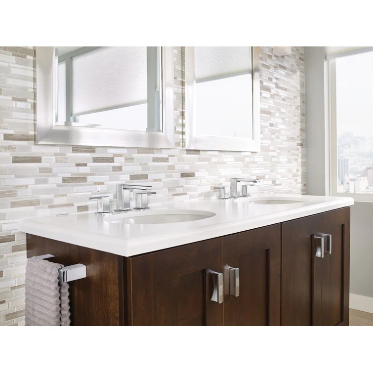 90 Degree Widespread Bathroom Faucet with Drain Assembly