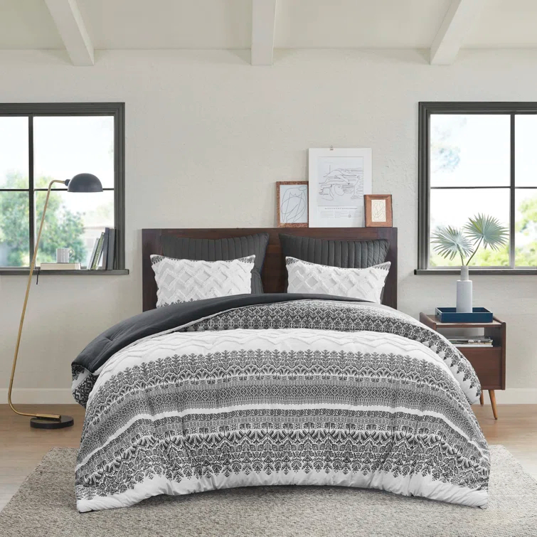 Mila 3 Piece Cotton Comforter Set with Chenille Tufting