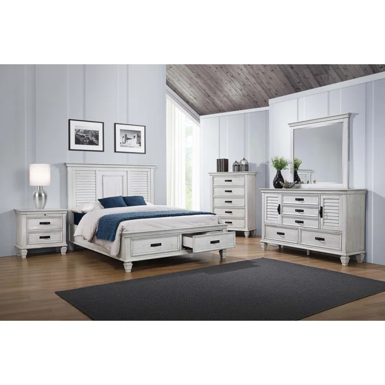 Franco Nightstand