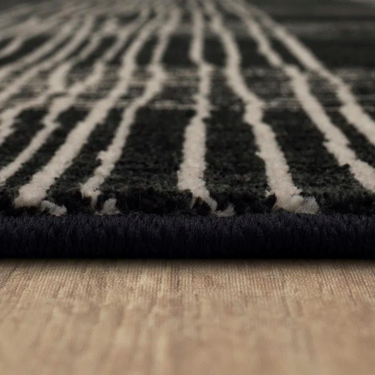 Fontana Geometric Machine Woven Polyester Area Rug