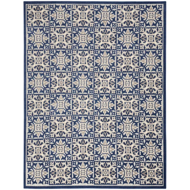 Lark Manor™ Isalia Geometric Indoor / Outdoor Rug