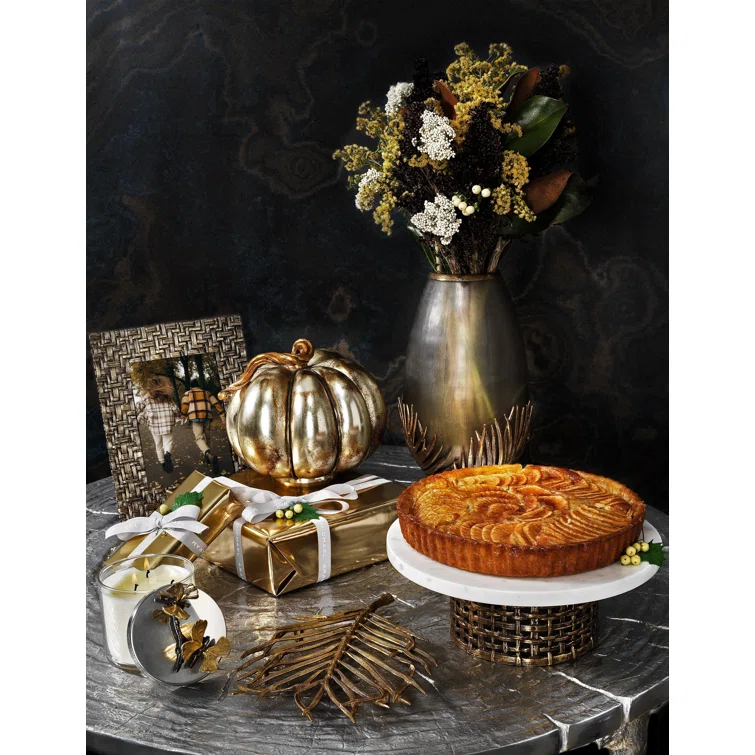 Luxurious Antique Gold Palm Leaf Textured Trivet