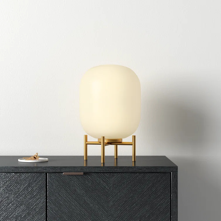 Danae Metal Novelty Lamp
