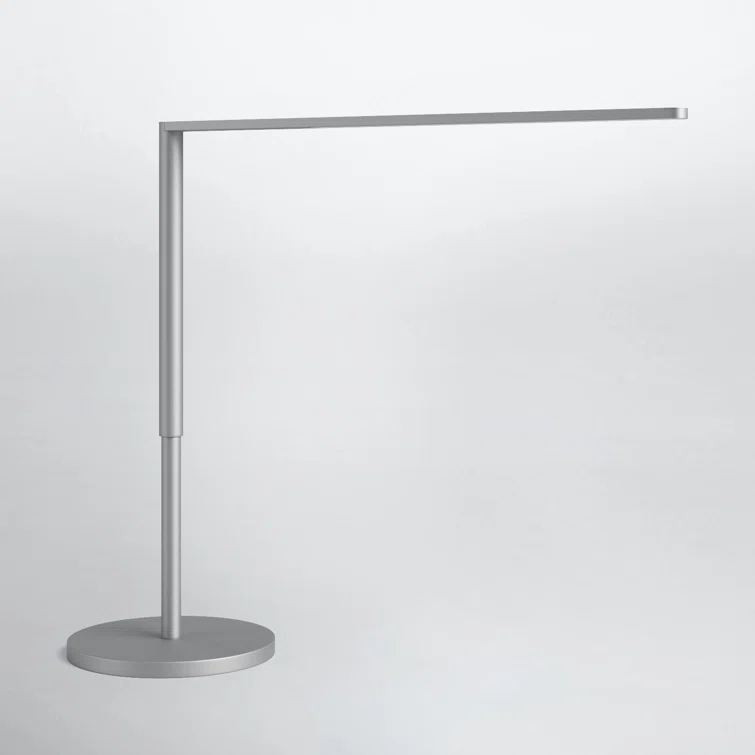 Lady7 Adjustable Metal USB Desk Lamp