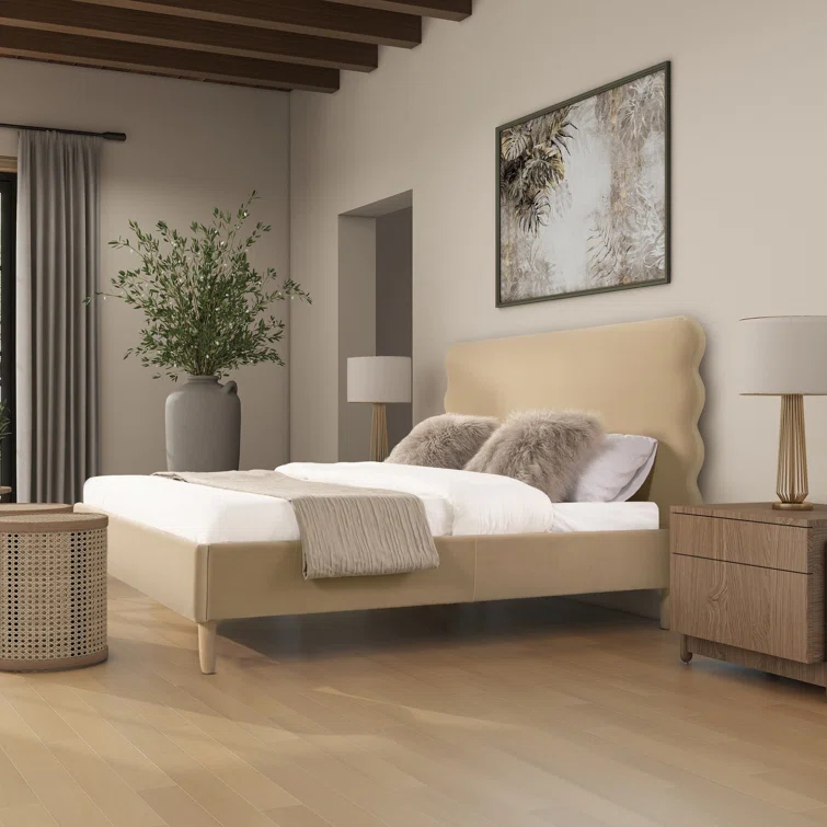 Henley Upholstered Scalloped Bed