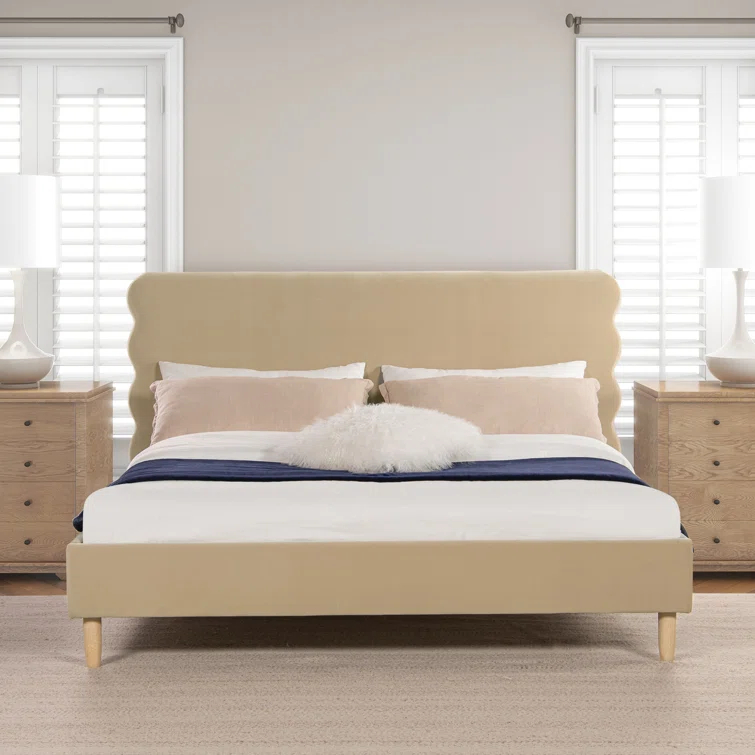 Henley Upholstered Scalloped Bed