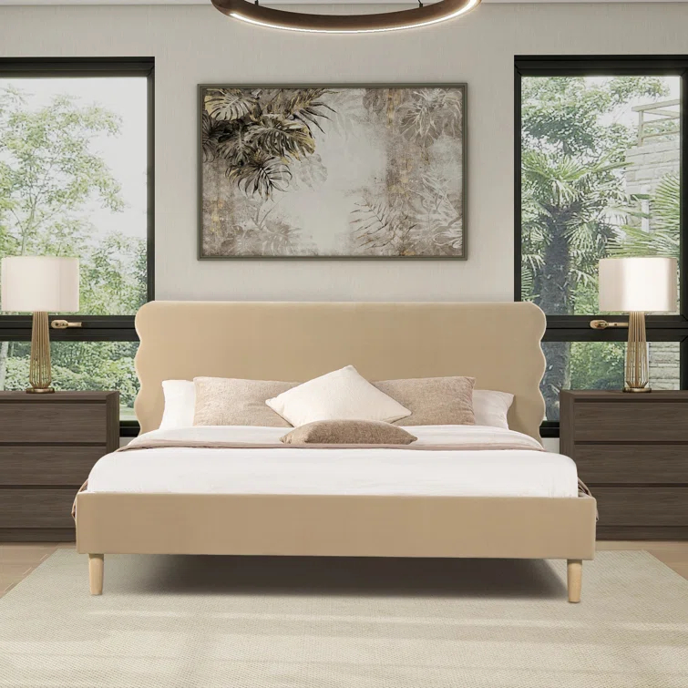 Henley Upholstered Scalloped Bed