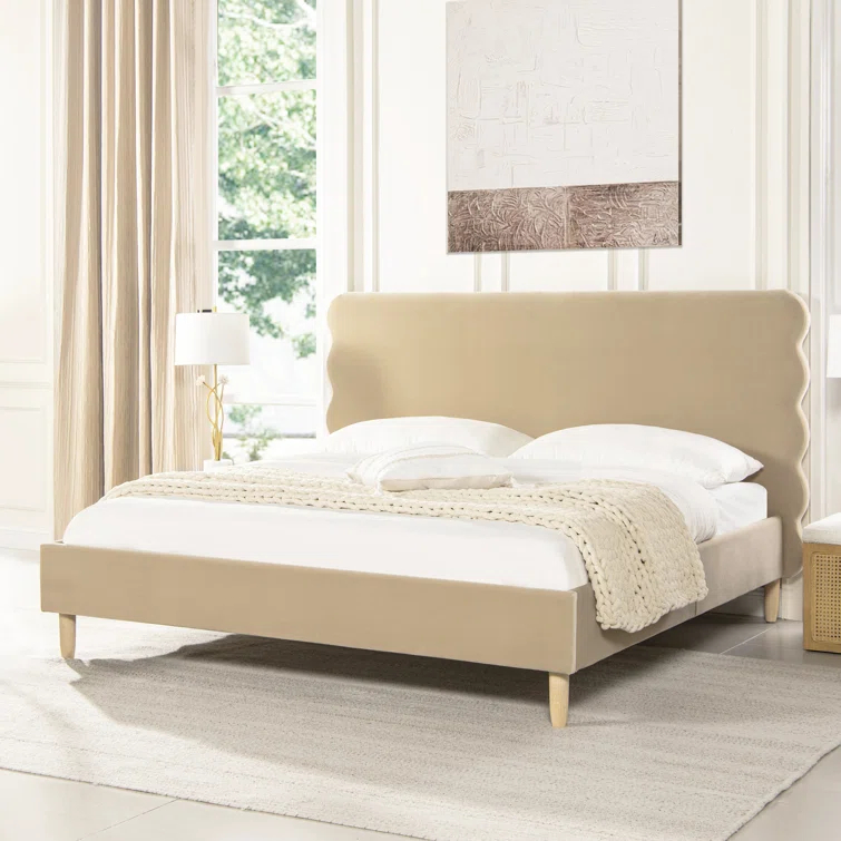 Henley Upholstered Scalloped Bed