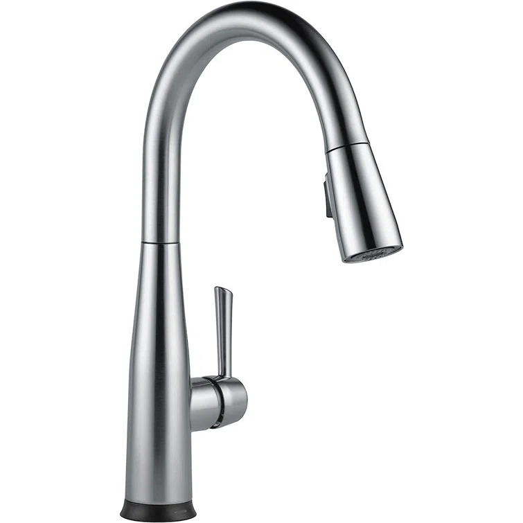 Essa Pull Down Single Handle Kitchen Faucet with MagnaTite Docking and Touch2O Technology