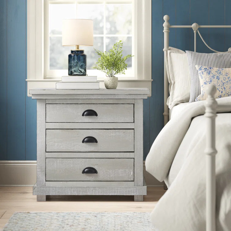 Wolferstorn 3 - Drawer Nightstand