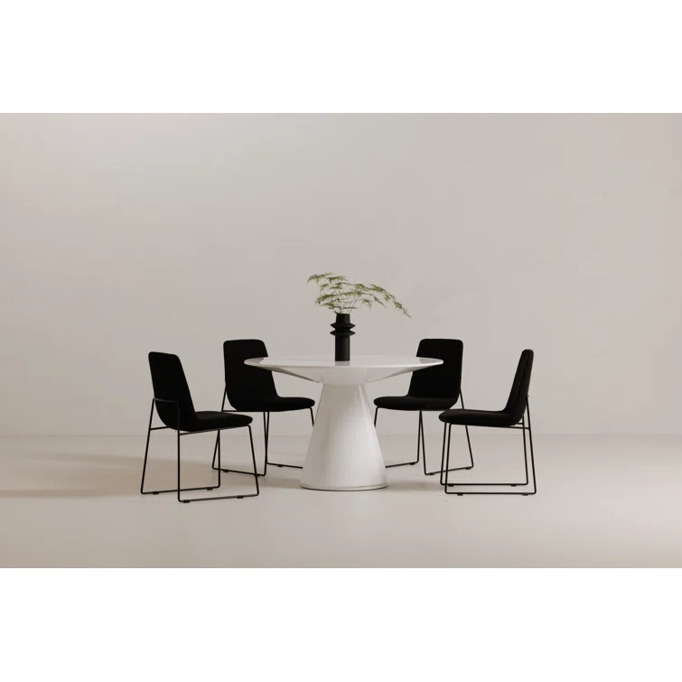 Royale Dining Table
