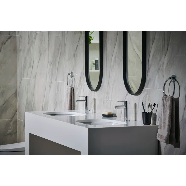 Essence New Single Hole Faucet with Drain Assembly