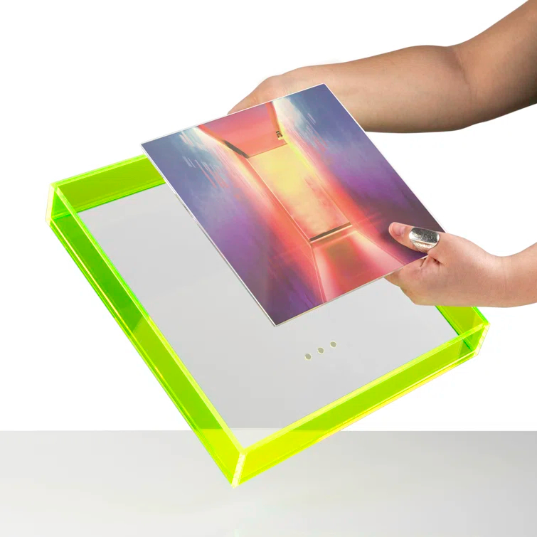 Float Frame for Tabletop or Wall with Magnetic Photo Holder