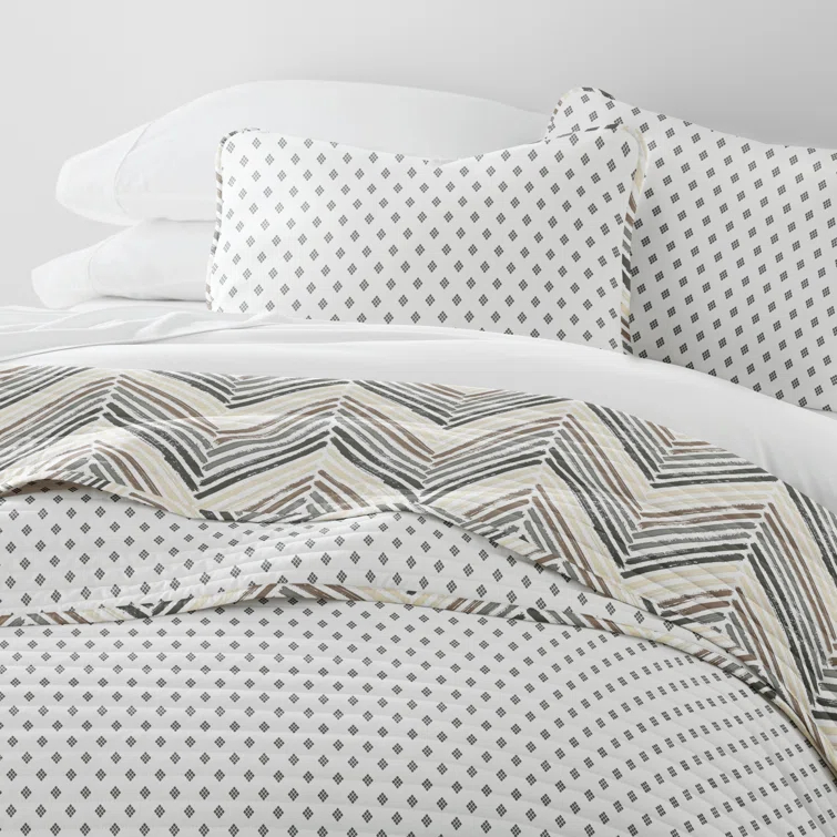 Becky Cameron Becky Cameron Quilt Set