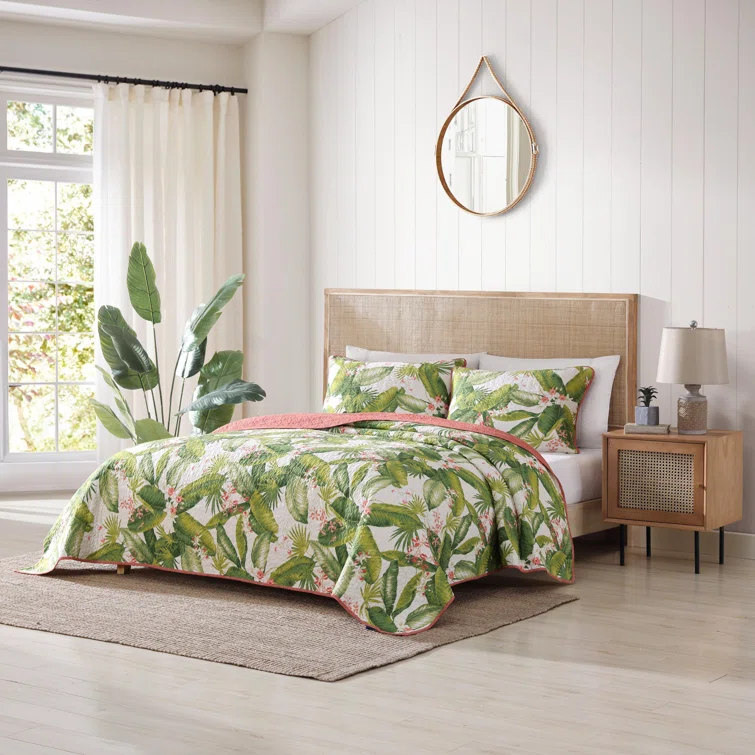 Tommy Bahama Aregada Dock Cotton Reversible Quilt Set