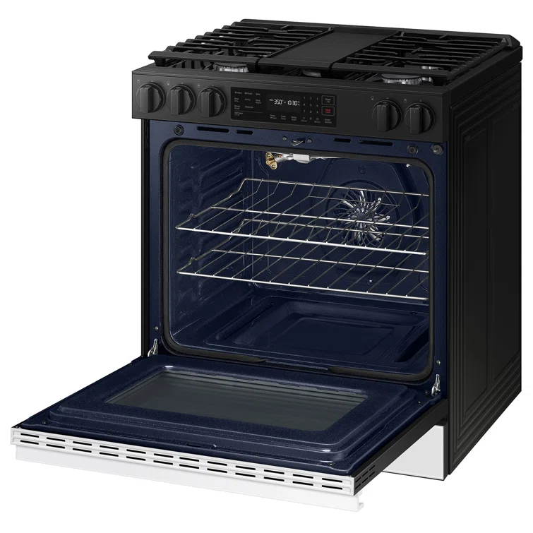 Samsung Bespoke Smart Slide-In Gas Range 6.0 cu. ft. with Air Fry and Precision Knobs