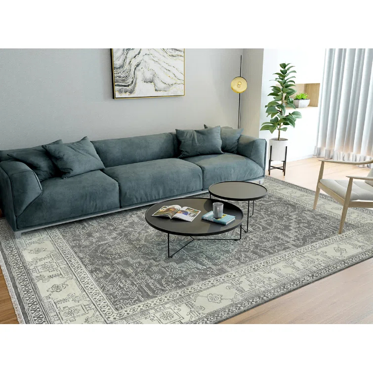 Nuit Arabe Wool Geometric Area Rug in Silver