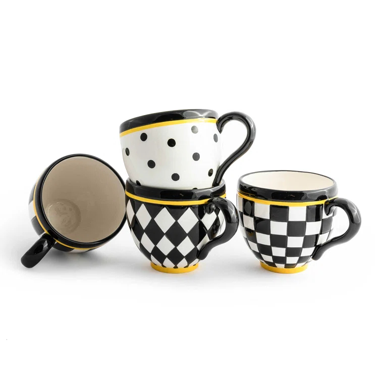 Courtly Mugs (Set of 4)