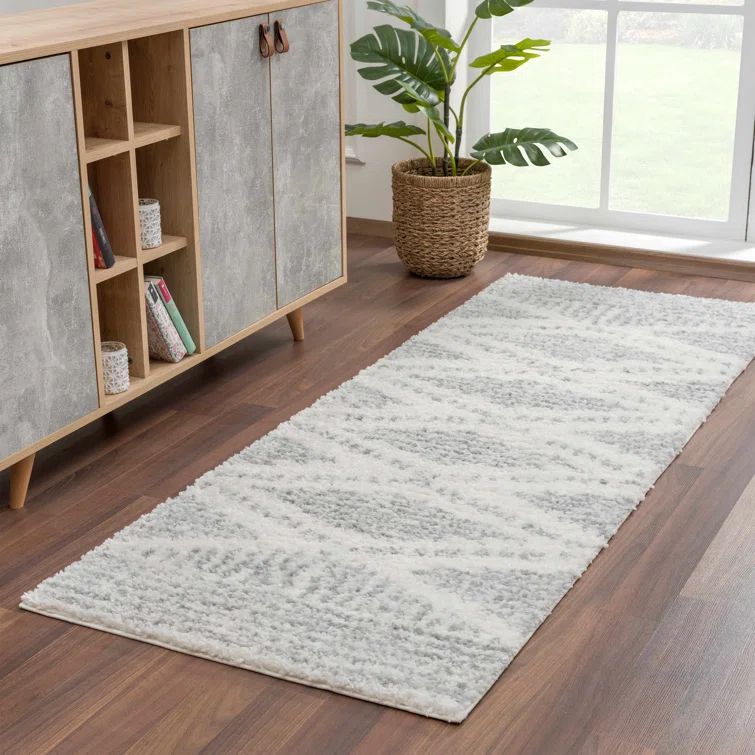 Gala Southwestern Shaggy Plush Grey/Beige/Cream Area Rug