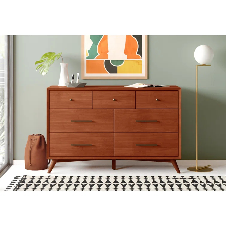 Williams 7-Drawer Dresser
