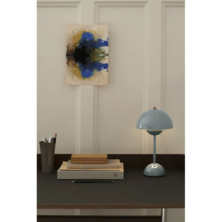 Flowerpot Table Lamp