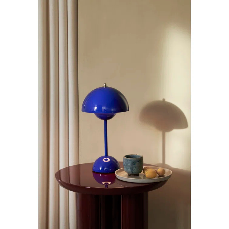 Flowerpot Table Lamp