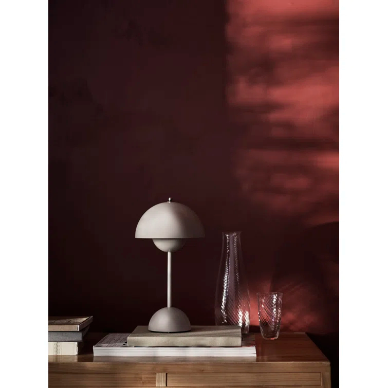 Flowerpot Table Lamp