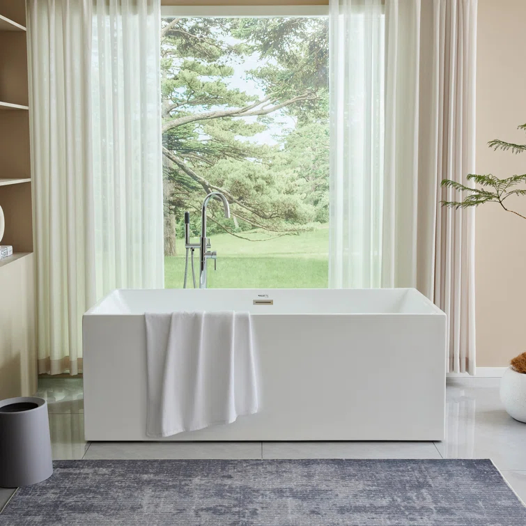 67" x 32" Freestanding Soaking Acrylic Bathtub