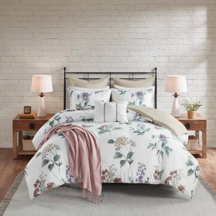 Zennia 7 Piece Seersucker Floral Comforter Set with Throw Blanket