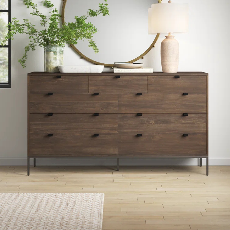 Corso 9 - Drawer Double Dresser