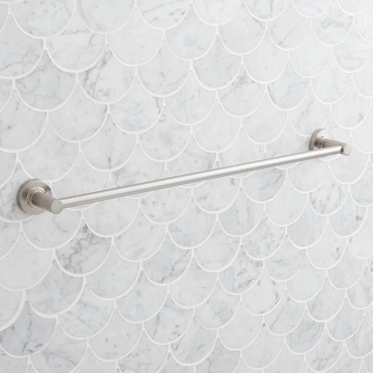 Lexia 24'' Wall Mounted Towel Bar