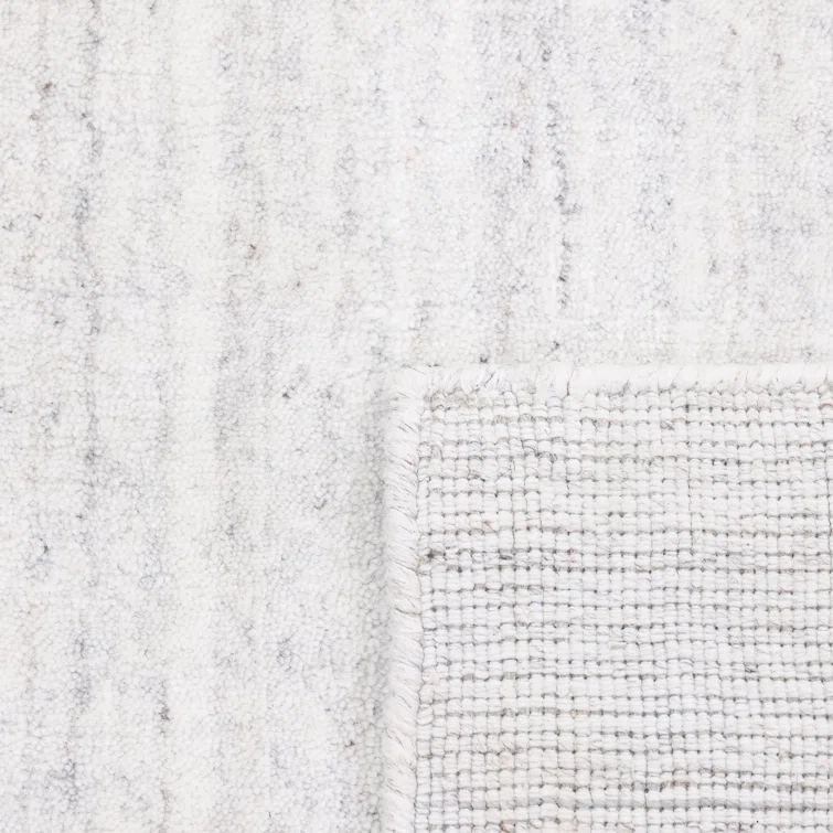 Harbor Hand Loomed Wool/Viscose/Cotton Area Rug in Ivory