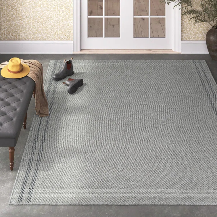 Lavande Wool Area Rug in Dark Gray/Ivory