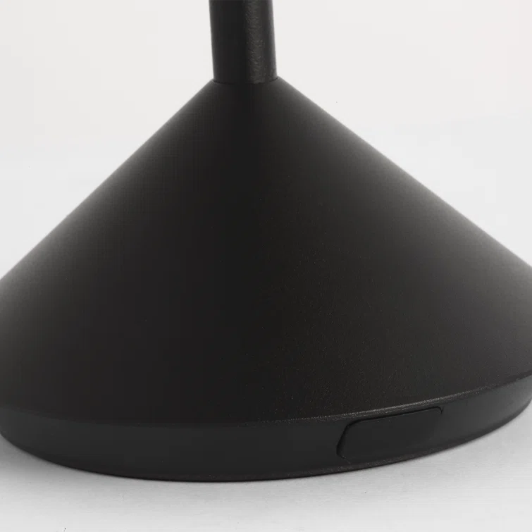 Moneta LED Table Lamp