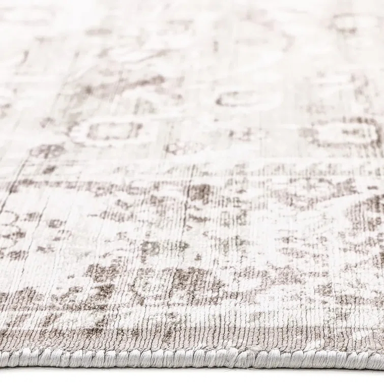 Wellington Hand Knotted Silk Oriental Area Rug in Mist