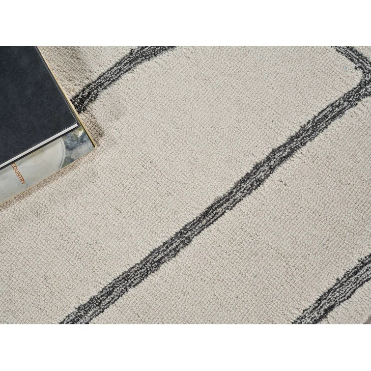 Exquisite Rugs Tangiers Handmade Hand-Tufted New Zealand Wool On Canvas Ivory/Black Area Rug
