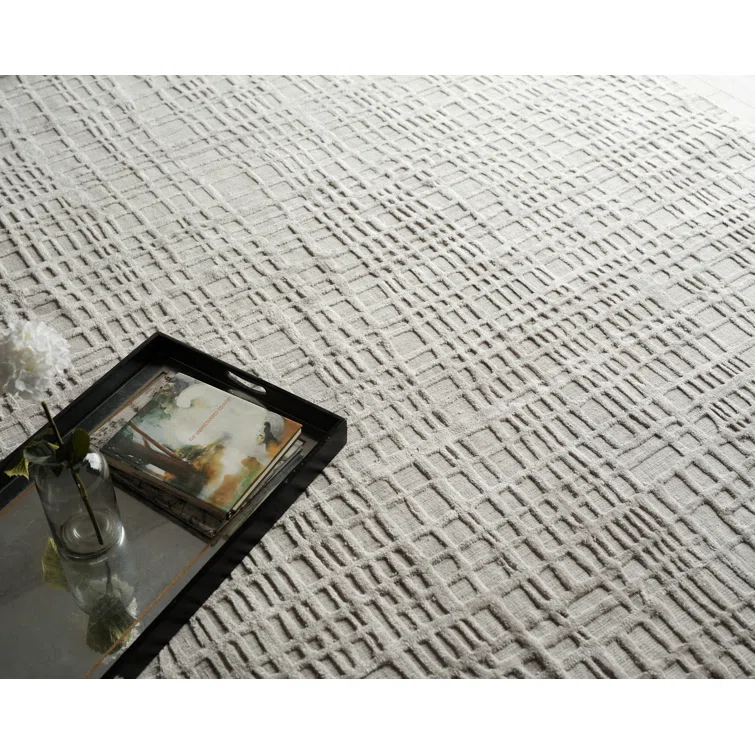 Exquisite Rugs Crescendo Handmade Handloomed Bamboo Silk Silver Area Rug