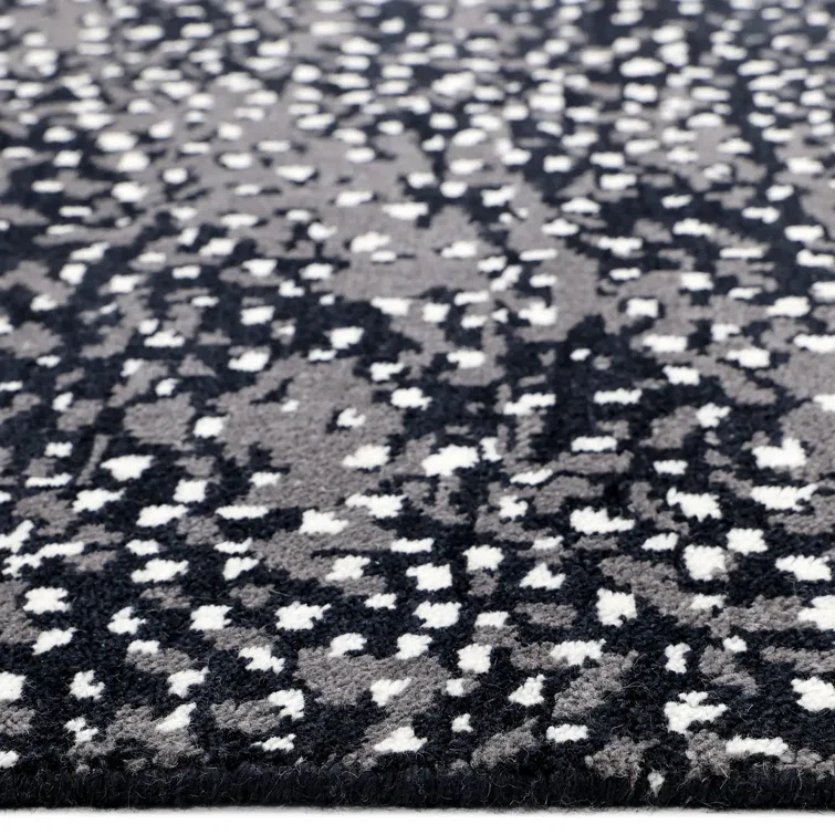 Viviana Abstract Area Rug in Black/Gray/White