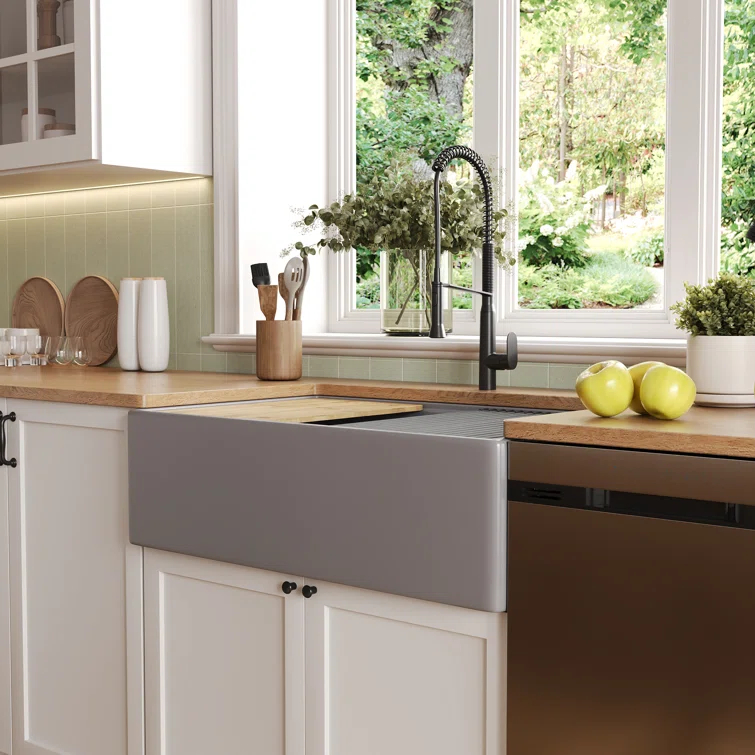 33"L x 20"W Farmhouse Kitchen Sink Deep Single Bowl Fireclay Workstation Sink with Cutting Board and Dish Drying Rack