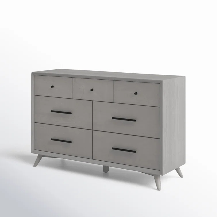 Williams 7-Drawer Dresser