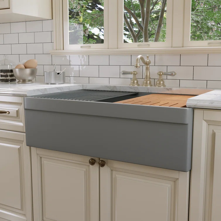 33" L X 20" W White Fireclay Double Bowl Workstation Farmhouse Kitchen Sink with Cutting Board And Dish-Drying Rack