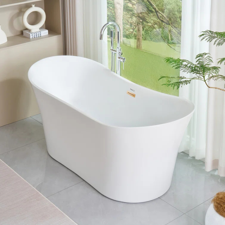 67" x 31" Freestanding Soaking Bathtub