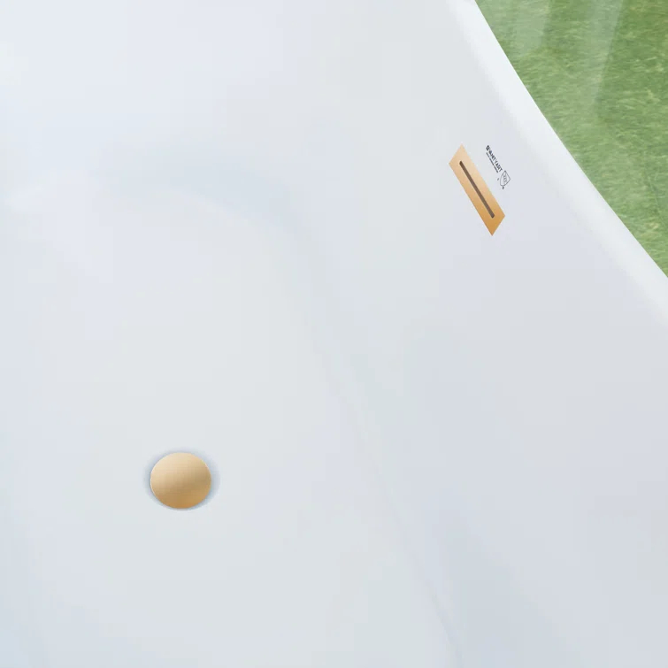 67" x 31" Freestanding Soaking Bathtub