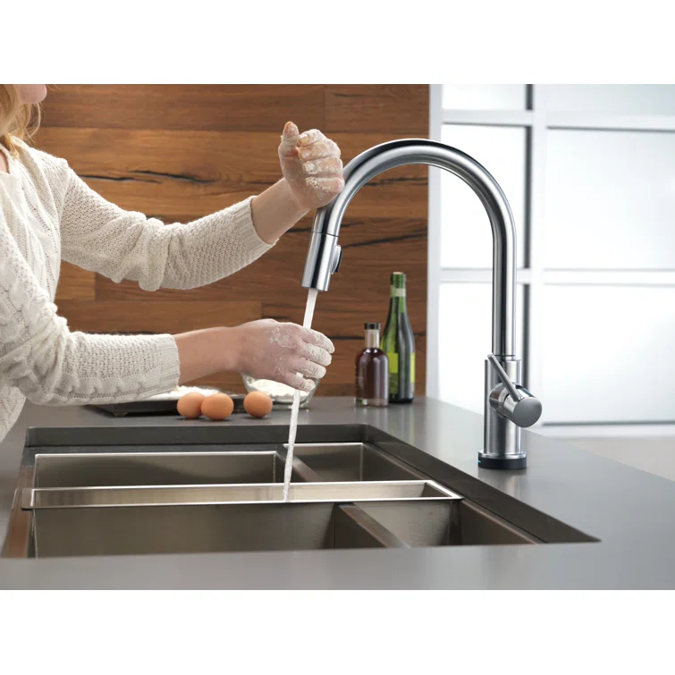 Trinsic Pull Down Sprayer Touch Kitchen Sink Faucet, Touch Control Kitchen Faucet